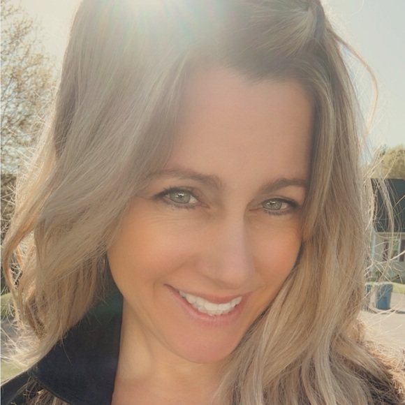 Meet your Posher, Kelly - Picture 1 of 1